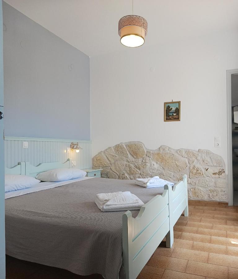 Elia Bed and Breakfast Skála Eksteriør billede